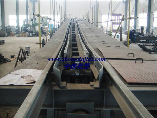 板鏈式爬（pá）車機